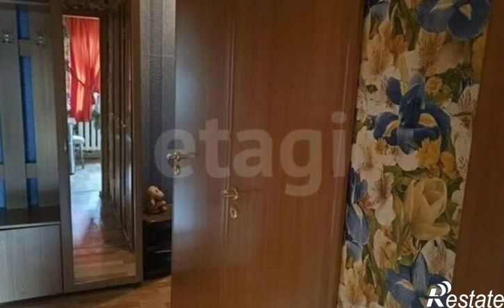 3-комн квартира улица Октябрят, 44,  д. 44