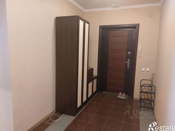 2-комн квартира ул Власихинская, 152А,  д. 152А