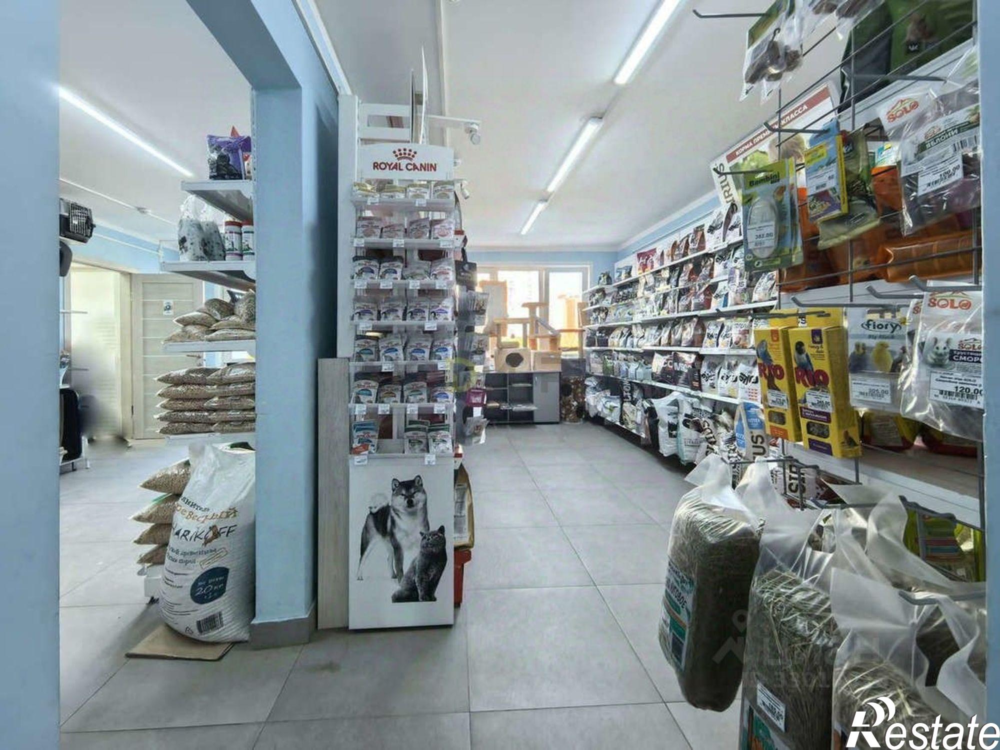 Купить торговое помещение за 15 500 100 рублей на проспект Энергетиков, 4