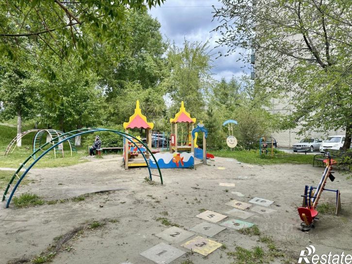 2-комн квартира улица Веры Кащеевой, 13,  д. 13