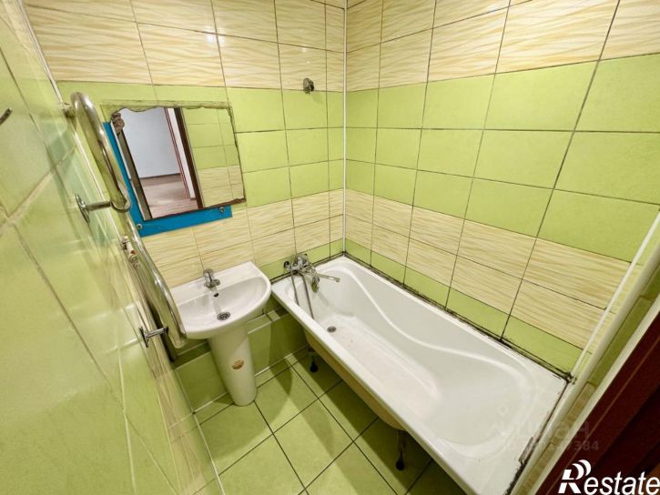 2-комн квартира улица Веры Кащеевой, 13,  д. 13