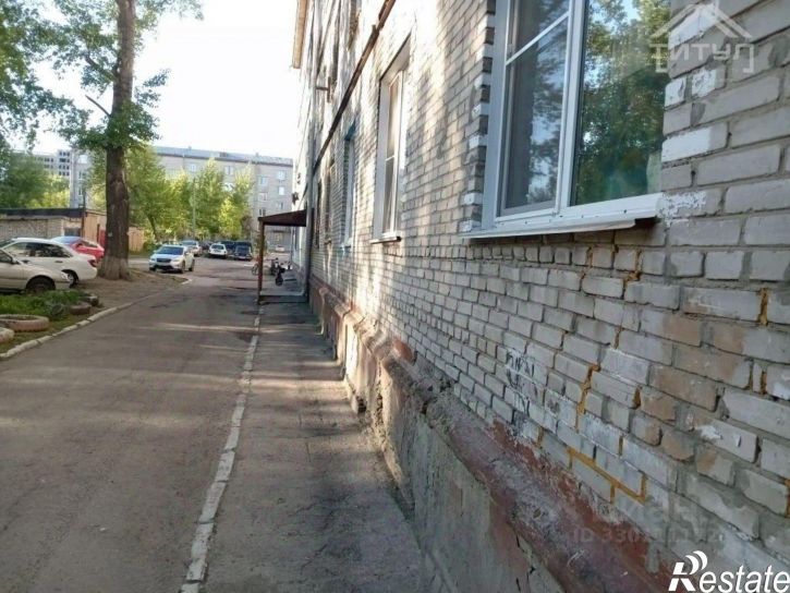 Комната улица 40 лет Октября, 33,  д. 33