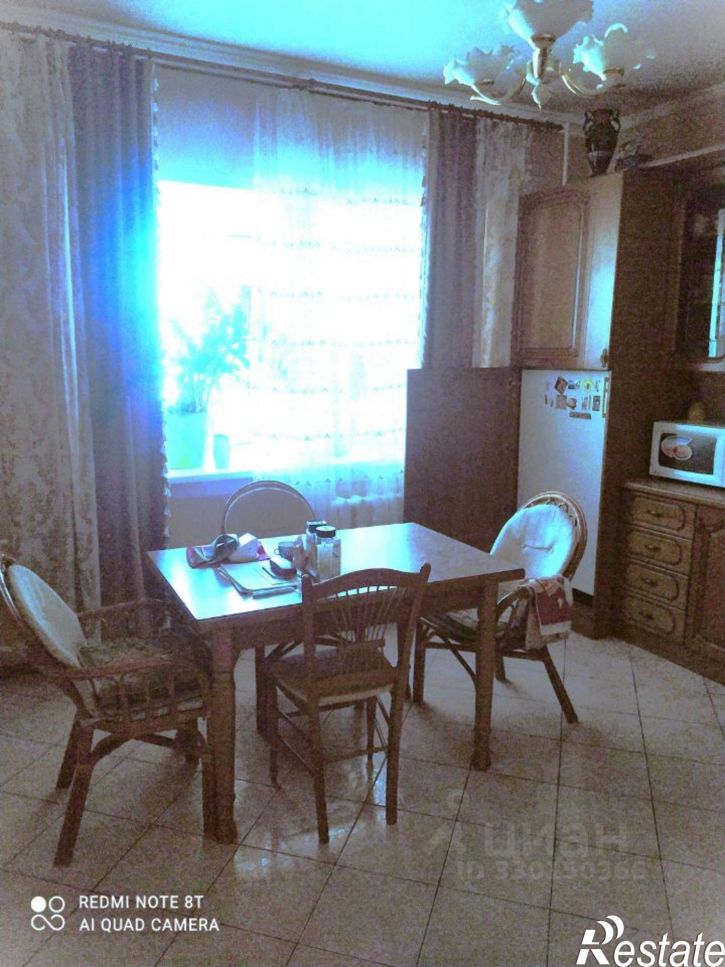 4-комн квартира улица Профинтерна, 40А,  д. 40А