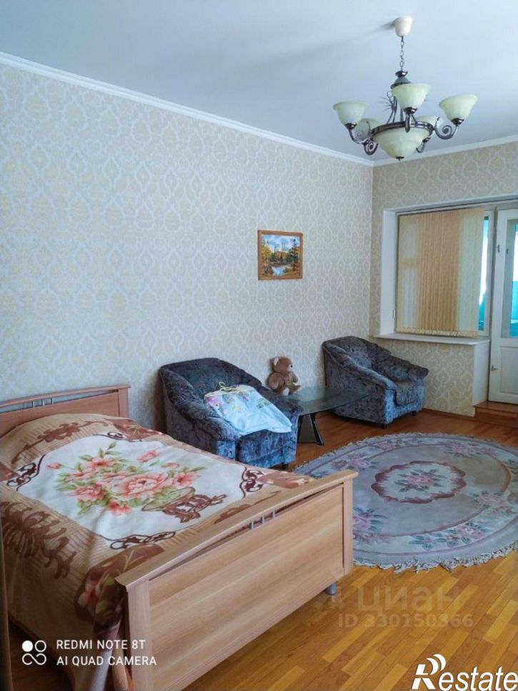 4-комн квартира улица Профинтерна, 40А,  д. 40А