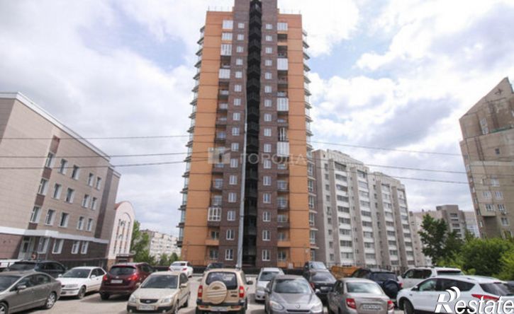 3-комн квартира улица Папанинцев, 145,  д. 145