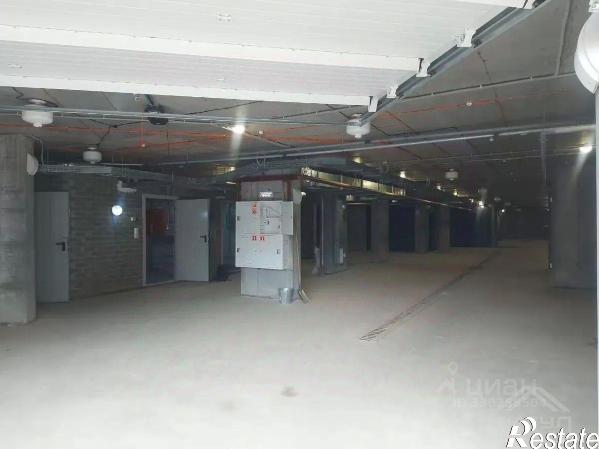 Купить гараж, место в паркинге за 1 229 730 рублей на ул Папанинцев, 145