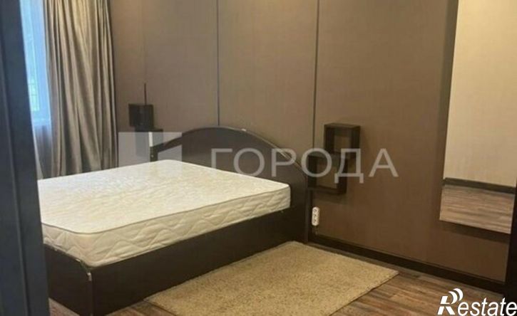3-комн квартира ул Суворова, 6,  д. 6
