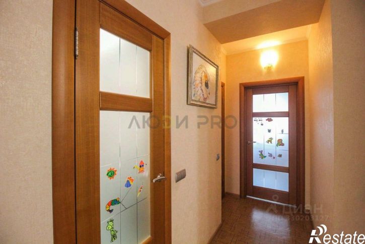 3-комн квартира ул Папанинцев, 117,  д. 117