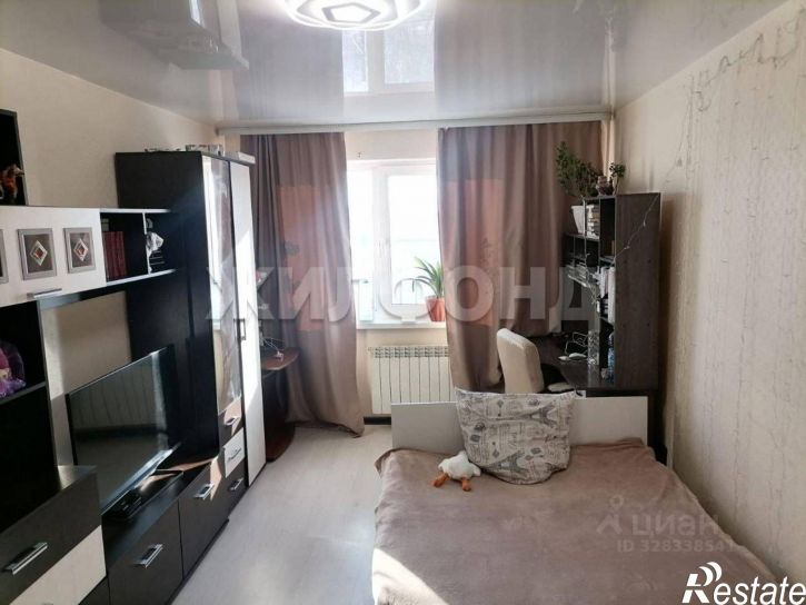 3-комн квартира улица Анатолия, 220,  д. 220