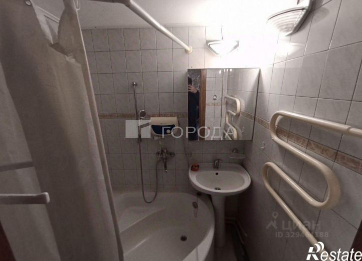 3-комн квартира Интернациональная улица, 23,  д. 23