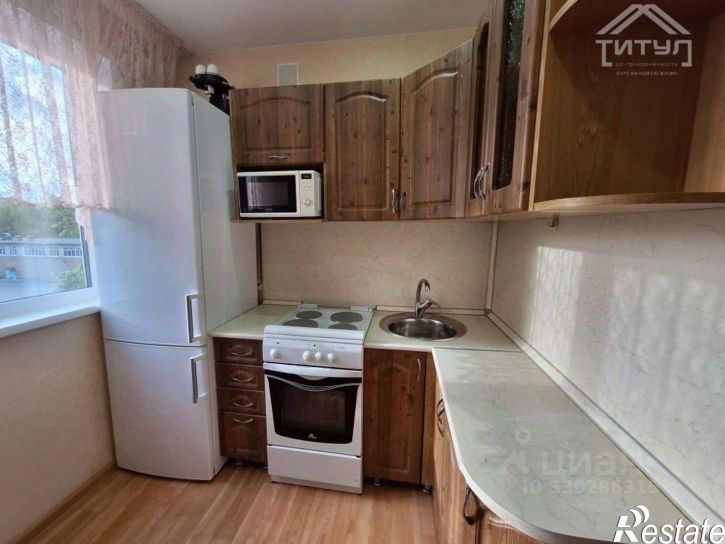 4-комн квартира улица Георгиева, 10,  д. 10