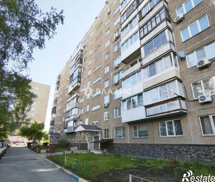 3-комн квартира улица Шумакова, 62,  д. 62