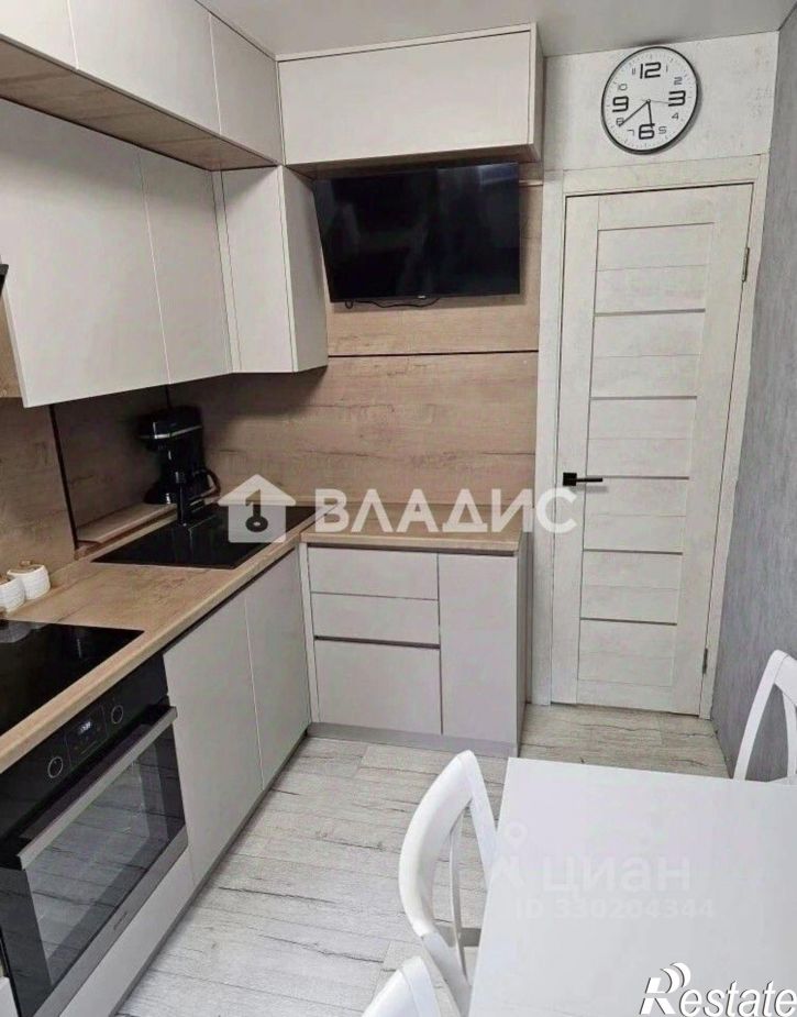 3-комн квартира улица Шумакова, 62,  д. 62