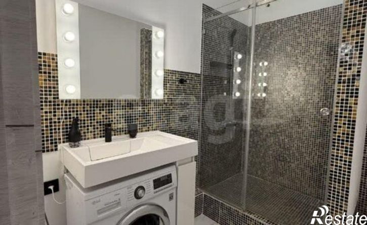 2-комн квартира улица Мерзликина, 6А,  д. 6А