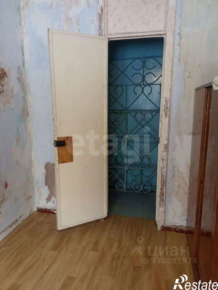 2-комн квартира улица Георгия Исакова, 169,  д. 169