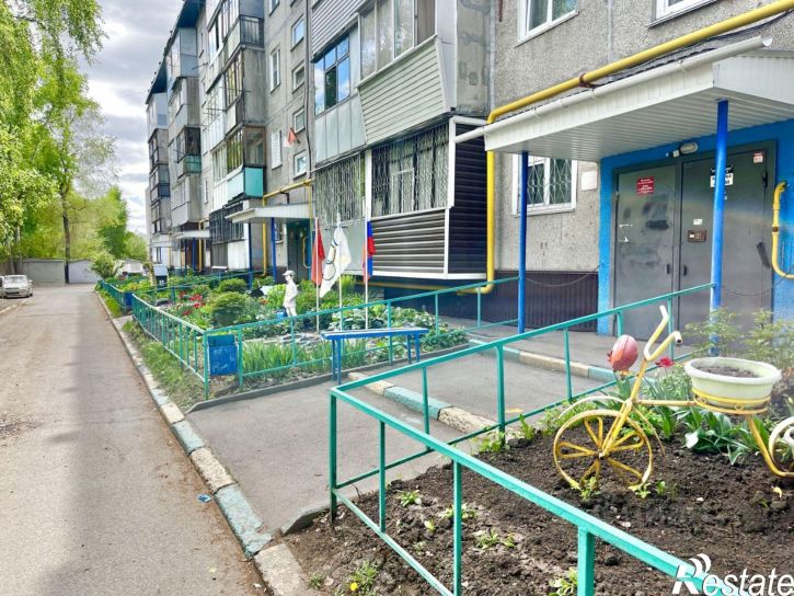 3-комн квартира ул Попова, 49,  д. 49