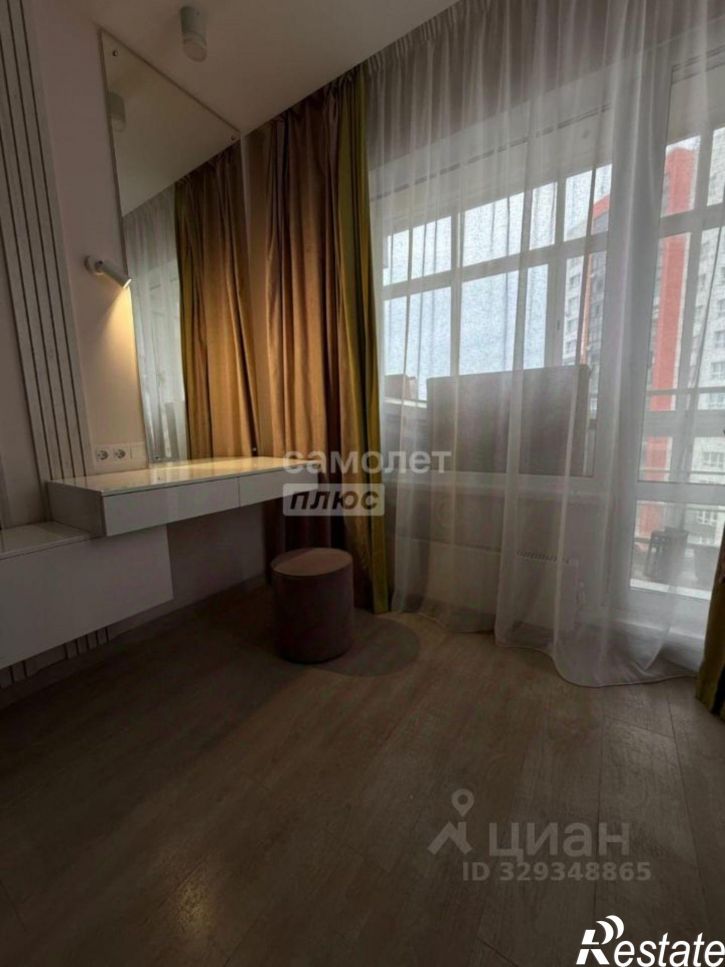3-комн квартира пр-кт Энергетиков, 20,  д. 20