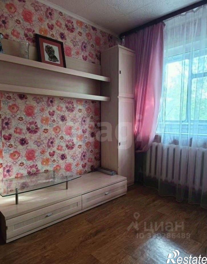 3-комн квартира ул Октябрят, 44,  д. 44