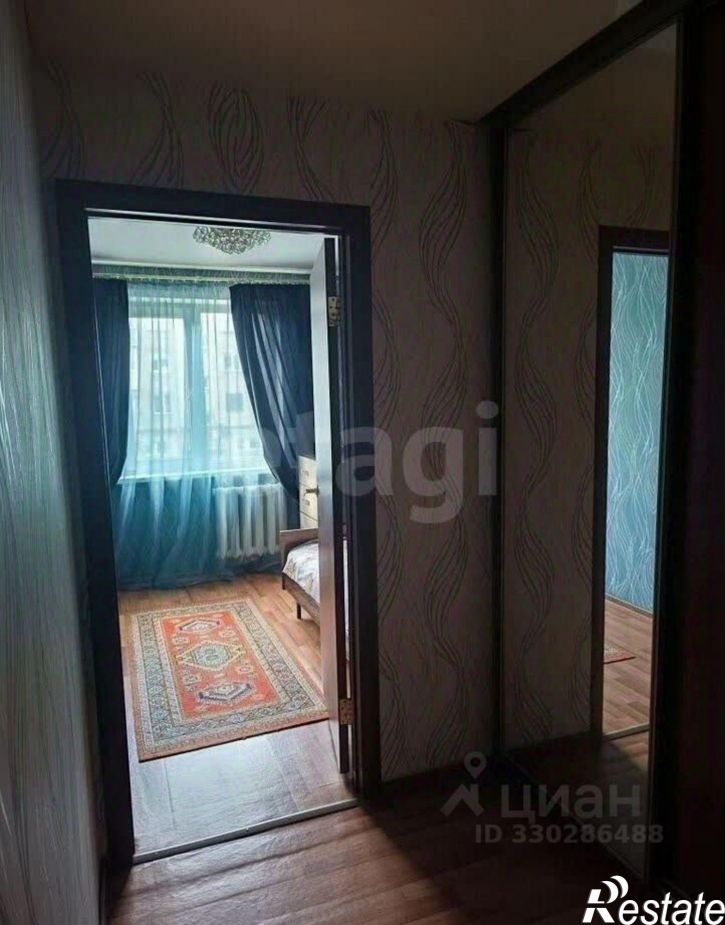3-комн квартира ул Октябрят, 44,  д. 44