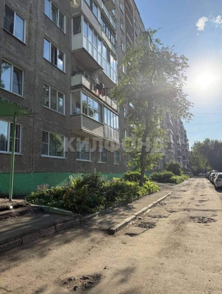 3-комн квартира Павловский тракт, д.70