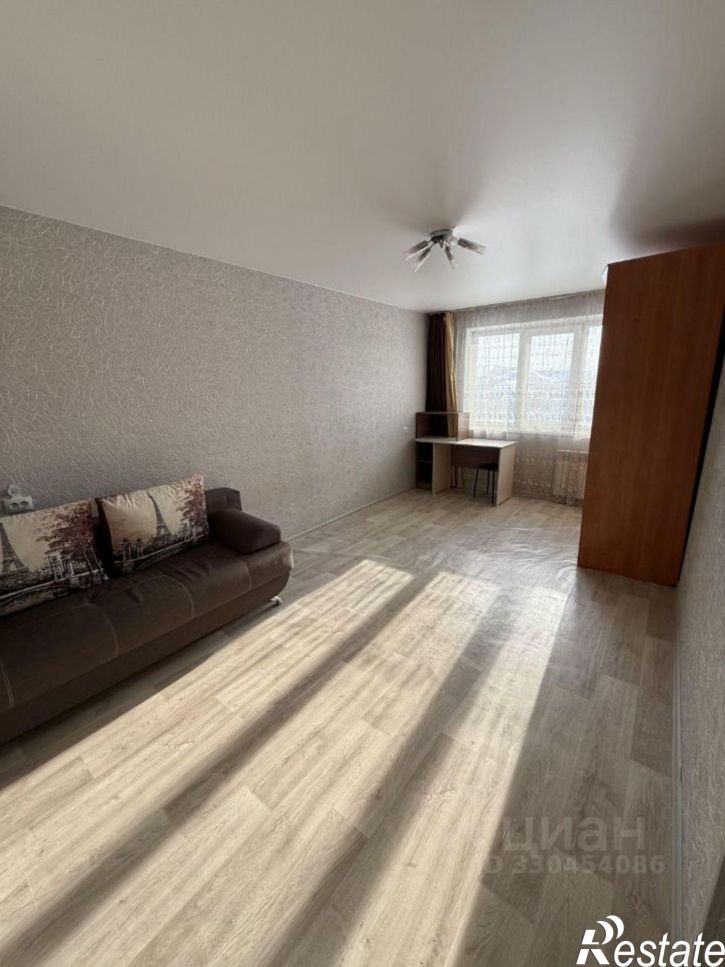 1-комн квартира улица Анатолия, 220,  д. 220