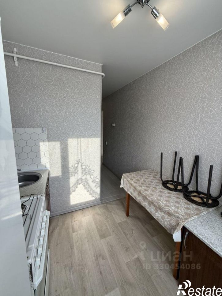1-комн квартира улица Анатолия, 220,  д. 220