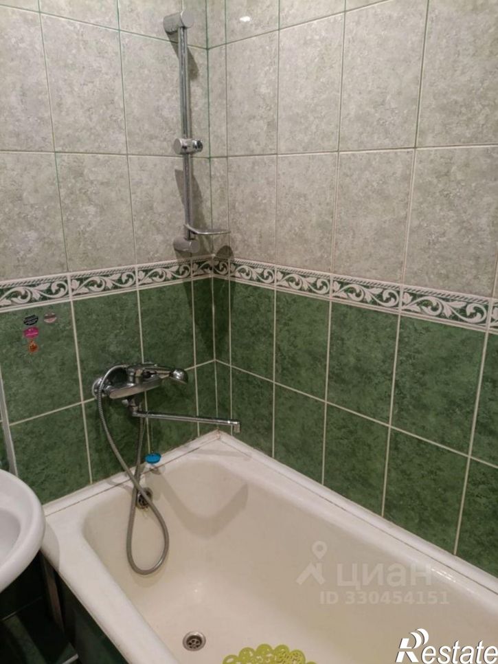 2-комн квартира улица Панфиловцев, 14,  д. 14