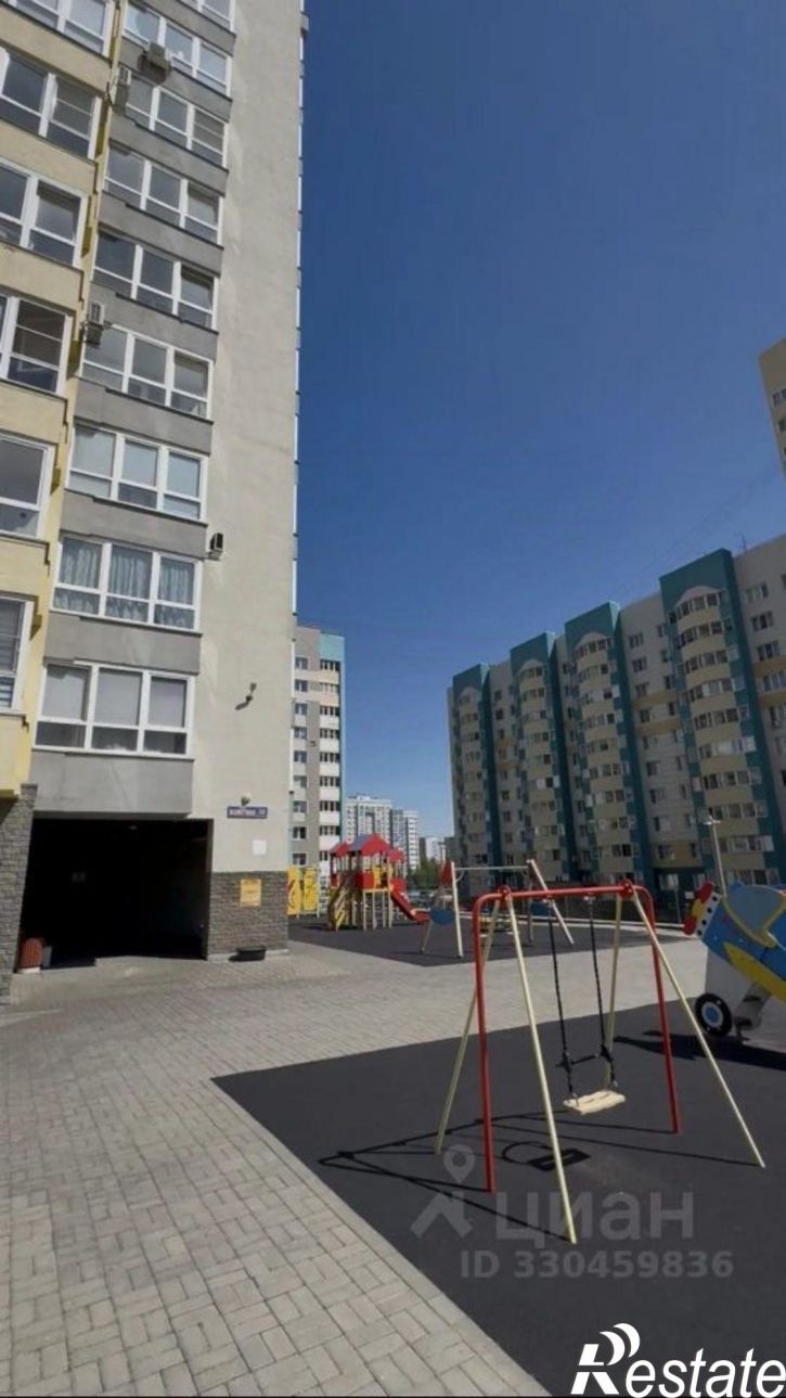 4-комн квартира ул Взлетная, 38,  д. 38