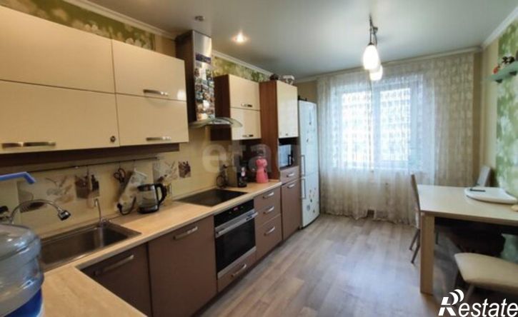 3-комн квартира улица Сизова, 10А,  д. 10А