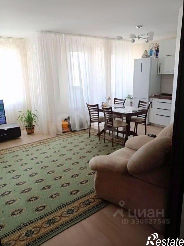 3-комн квартира улица Сергея Ускова, 23,  д. 23