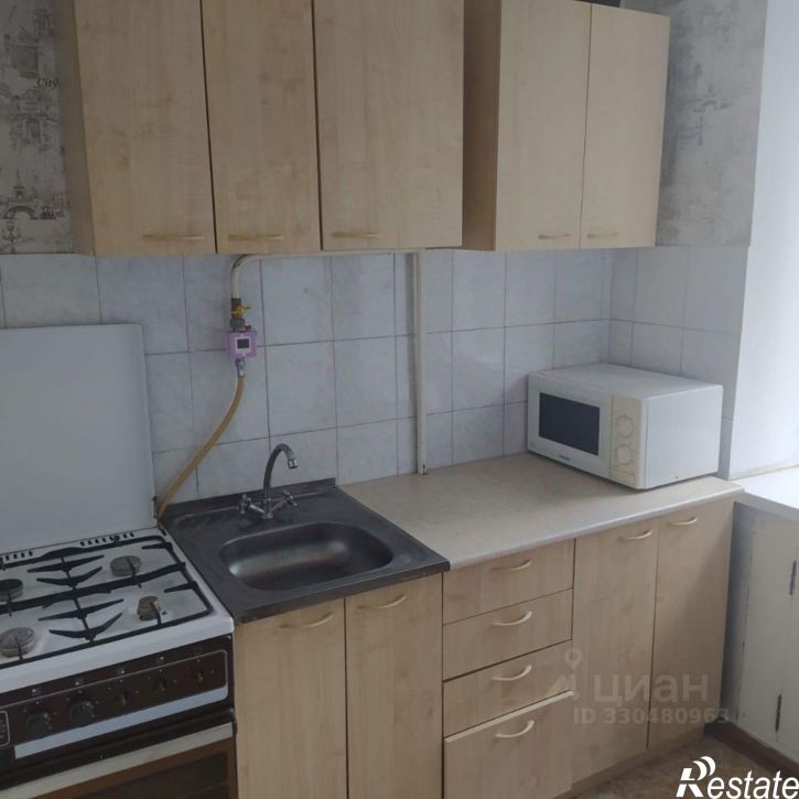 2-комн квартира улица Кирова, 75,  д. 75