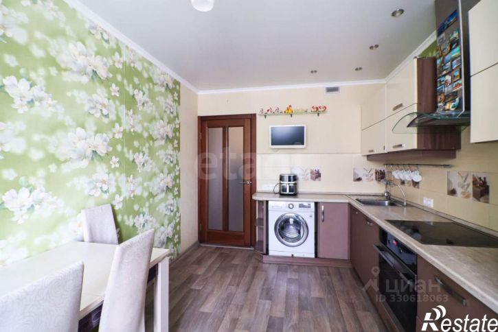 3-комн квартира улица Сизова, 10А,  д. 10А