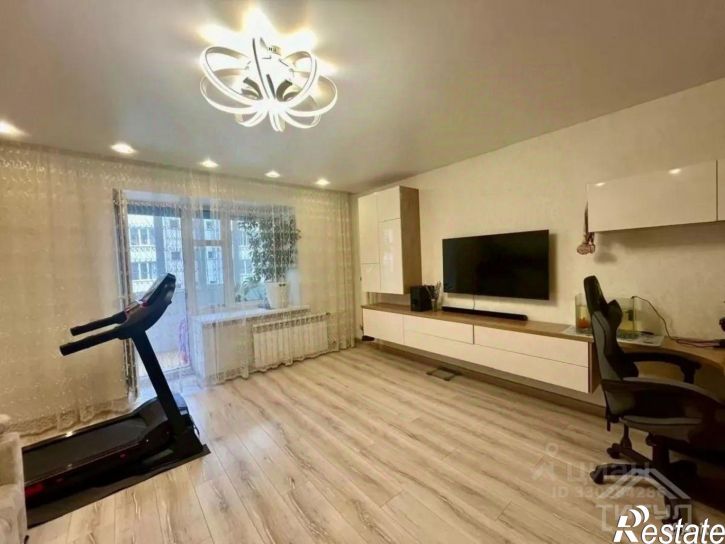 4-комн квартира улица Папанинцев, 123,  д. 123