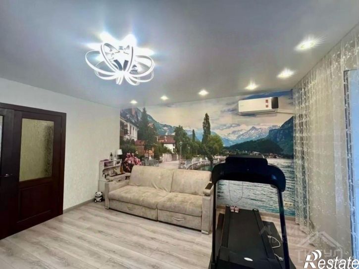 4-комн квартира улица Папанинцев, 123,  д. 123