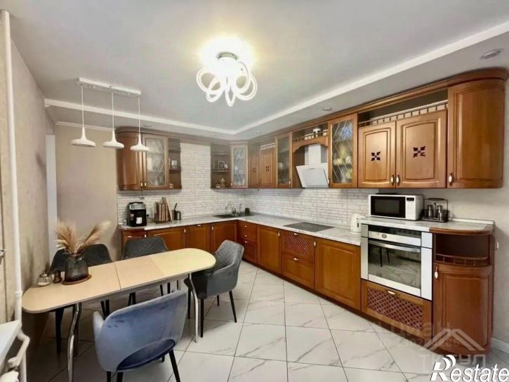 4-комн квартира улица Папанинцев, 123,  д. 123