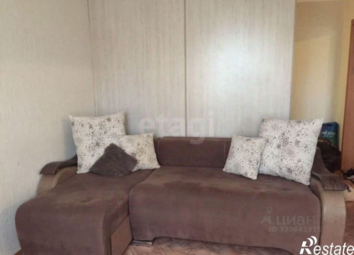 2-комн квартира улица Сергея Ускова, 31,  д. 31
