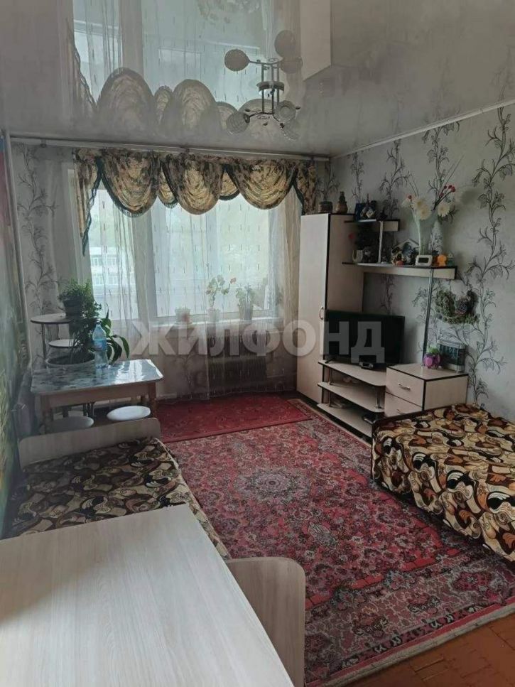 3-комн квартира Веры Кащеевой улица, д.16