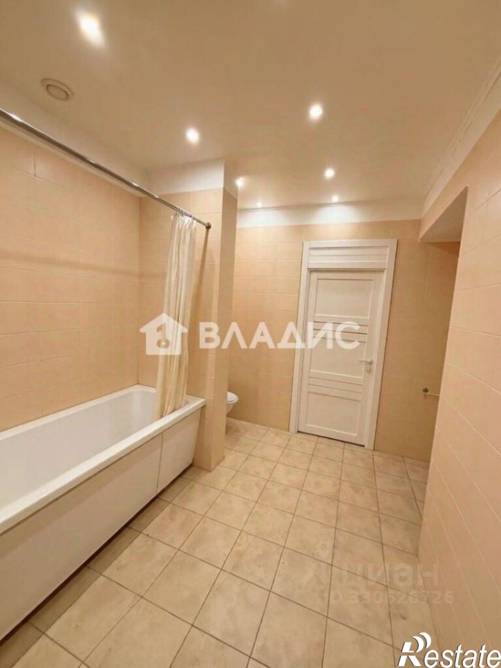 3-комн квартира Змеиногорский тракт, 100,  д. 100