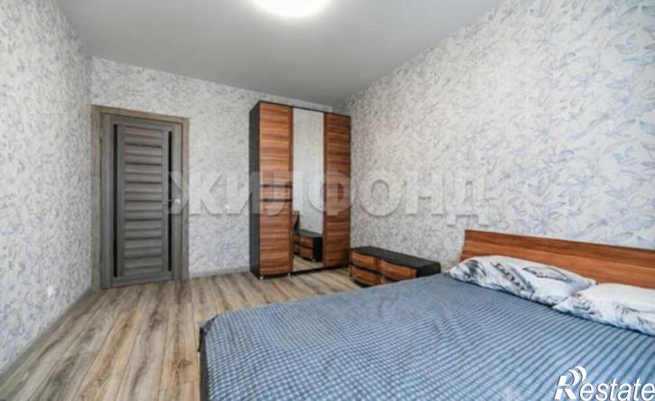 2-комн квартира Сиреневая улица, 52,  д. 52