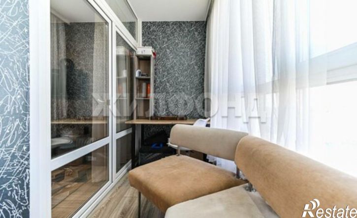 2-комн квартира Сиреневая улица, 52,  д. 52