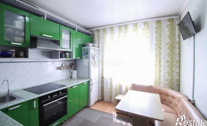 3-комн квартира ул Шумакова, 24,  д. 24