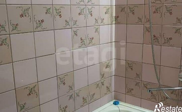 3-комн квартира ул Малахова, 68,  д. 68