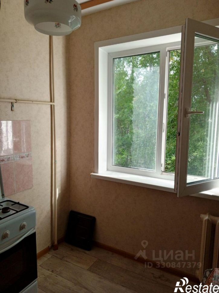 1-комн квартира улица Антона Петрова, 224,  д. 224