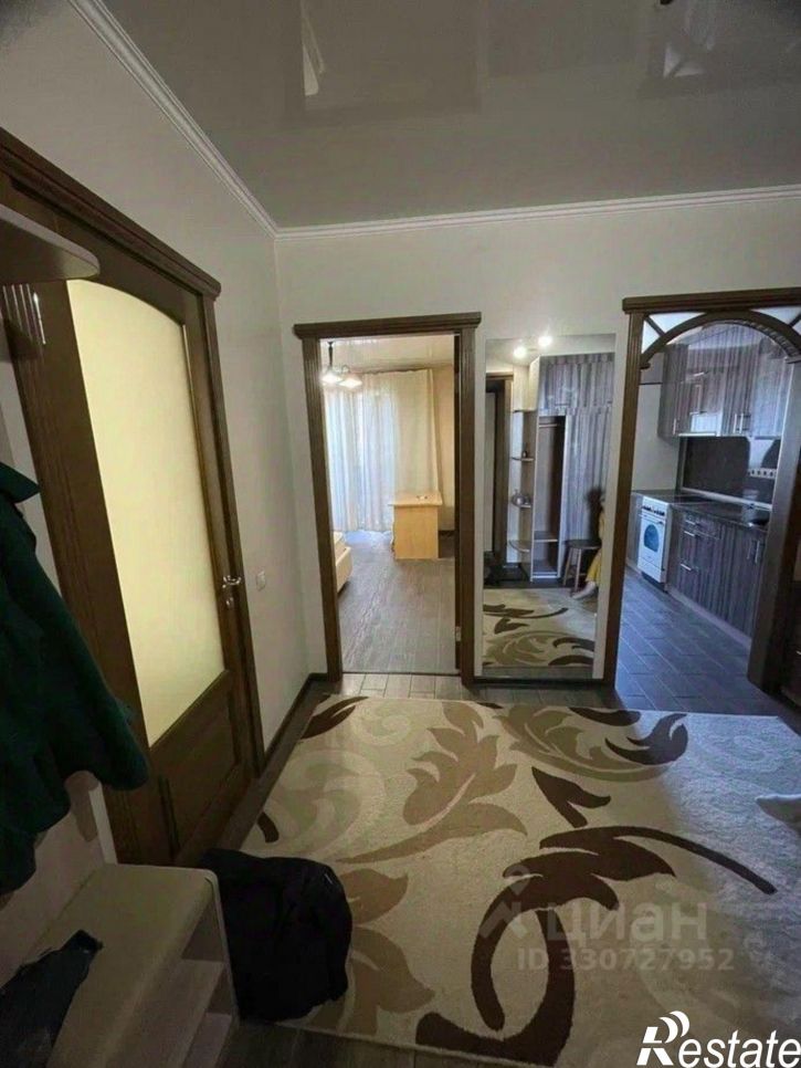1-комн квартира улица Короленко, 122,  д. 122