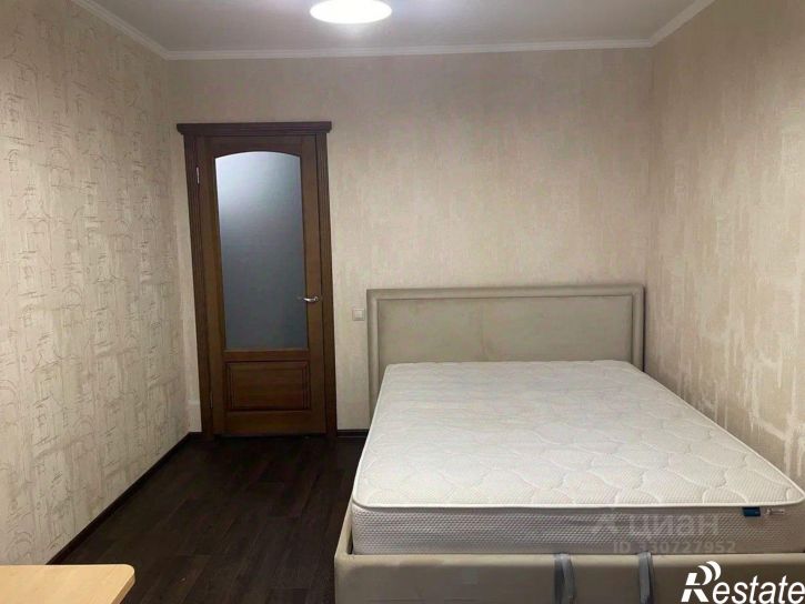 1-комн квартира улица Короленко, 122,  д. 122