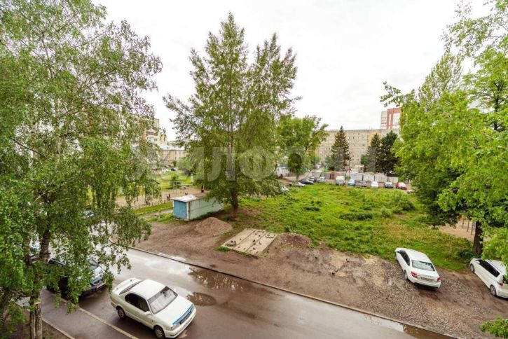 3-комн квартира Островского улица, д.8