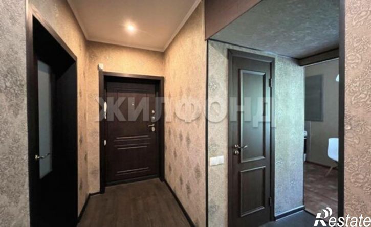 4-комн квартира улица Сизова, 43,  д. 43