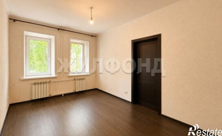 4-комн квартира улица Сизова, 43,  д. 43