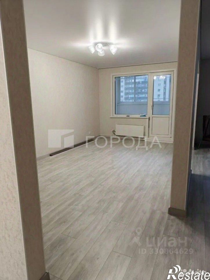 3-комн квартира ул Сергея Ускова, 3,  д. 3