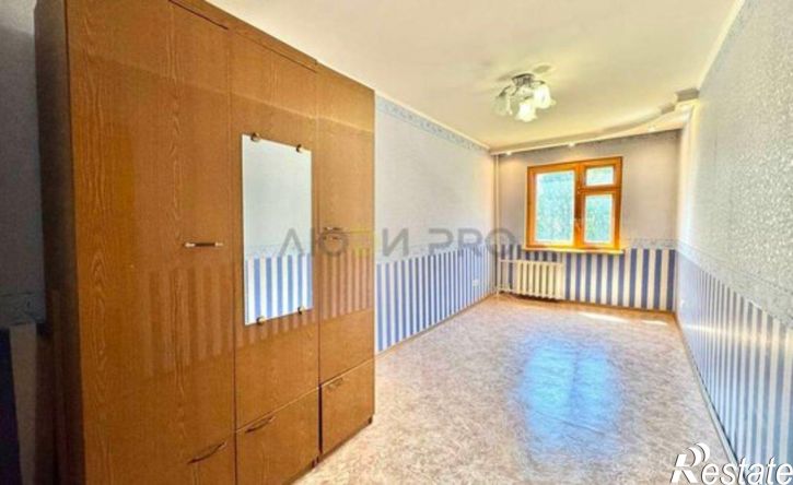 2-комн квартира улица Юрина, 216,  д. 216